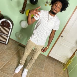 Meet your Posher, Darius